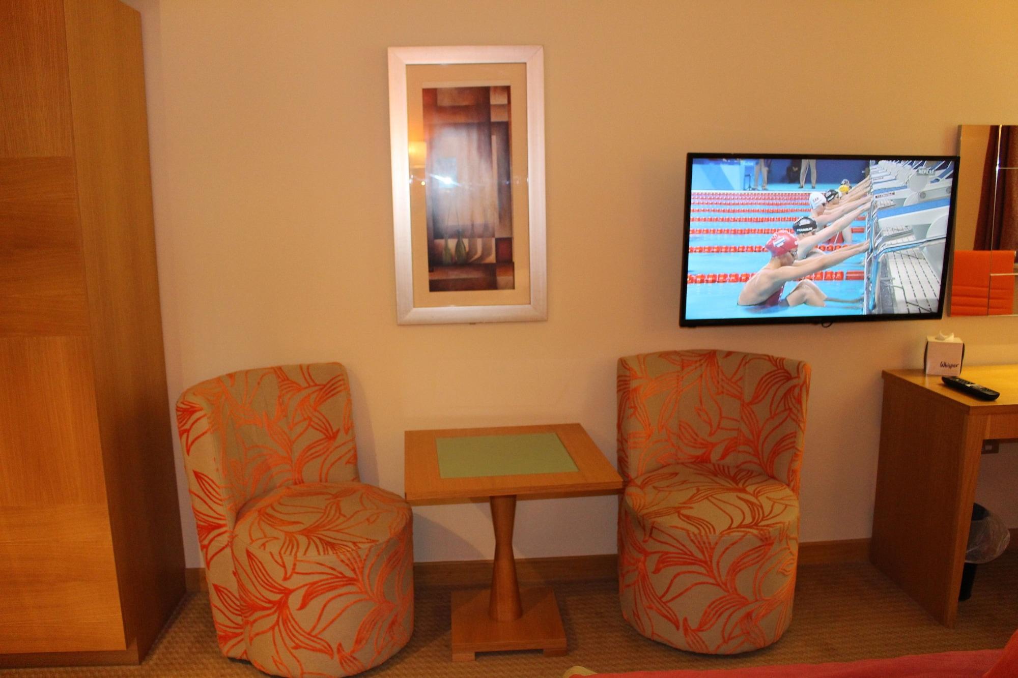 סלאו The Pinewood Hotel מראה חיצוני תמונה