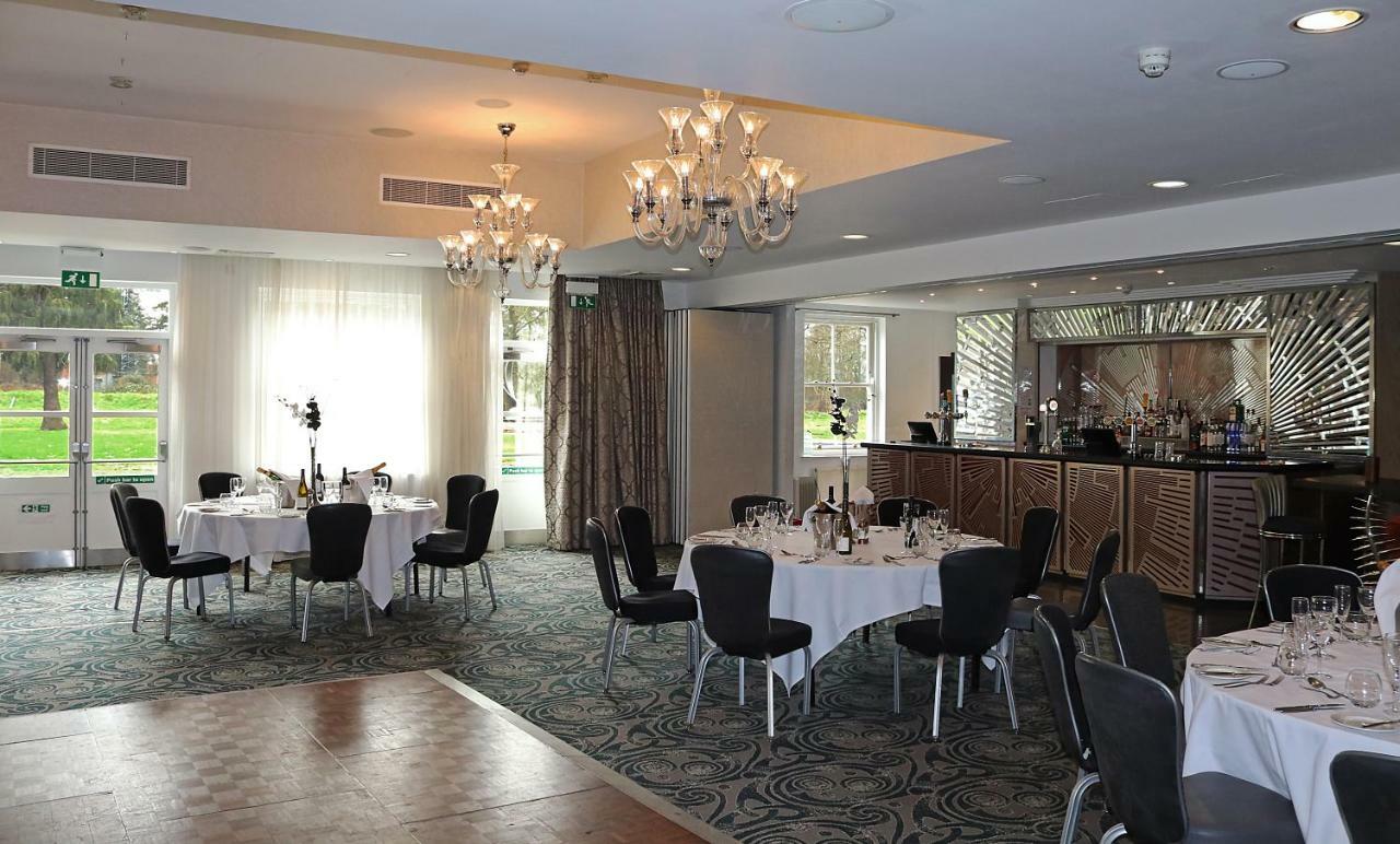 סלאו The Pinewood Hotel מראה חיצוני תמונה